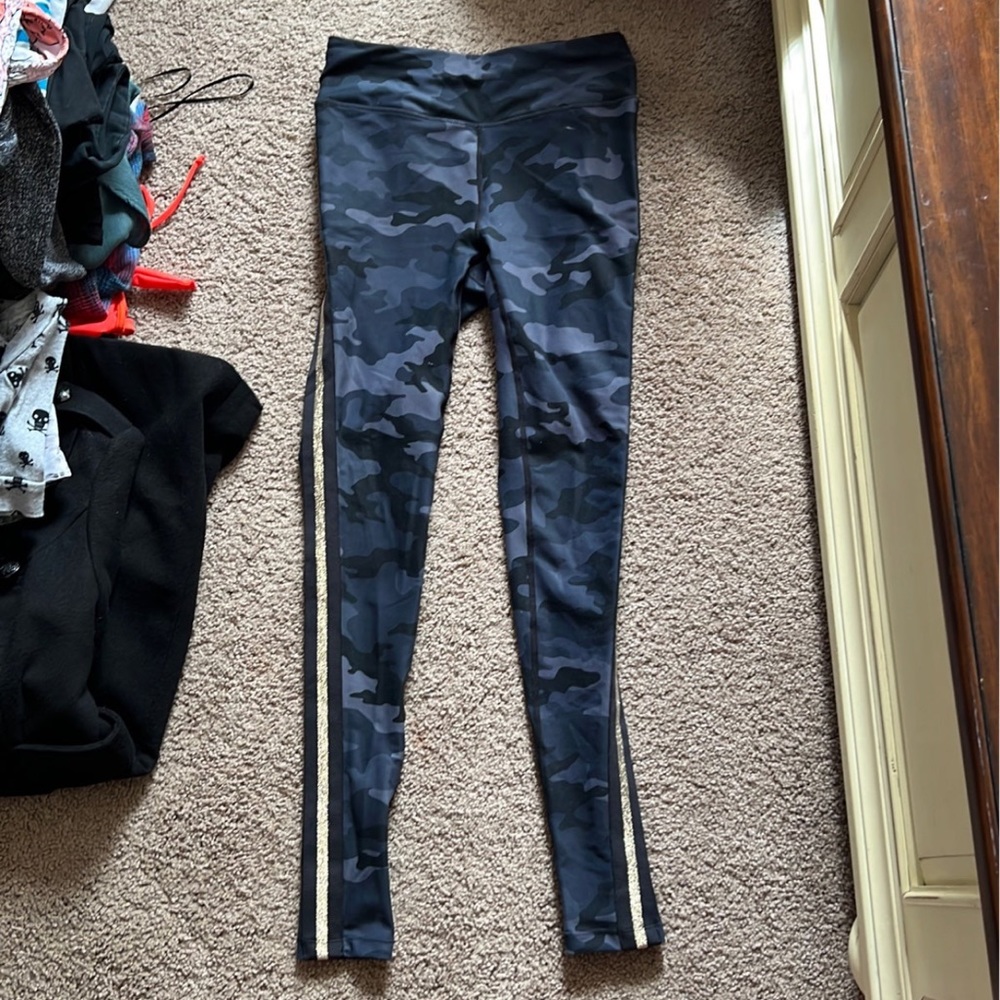 Avia Camoulfage Gold Strip Leggings